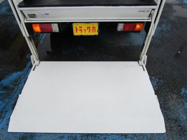 日野 デュトロ TKG-XZU605M(2WD)の写真16