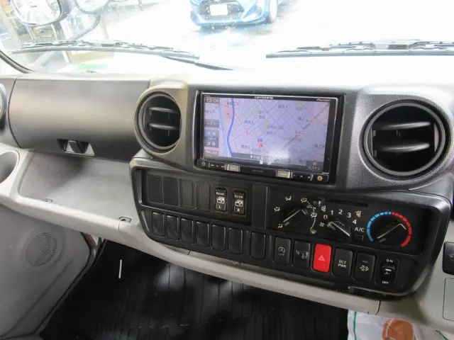 日野 デュトロ TKG-XZU605M(2WD)の写真26