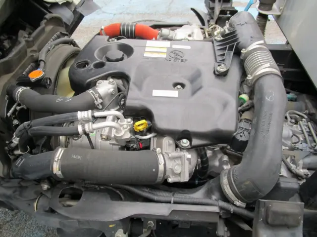 いすゞ エルフ TRG-NMR85AN(2WD)の写真45