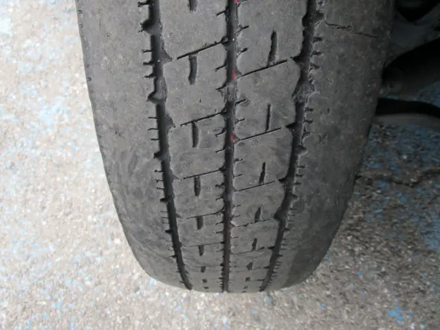 いすゞ エルフ TRG-NMR85AN(2WD)の写真48