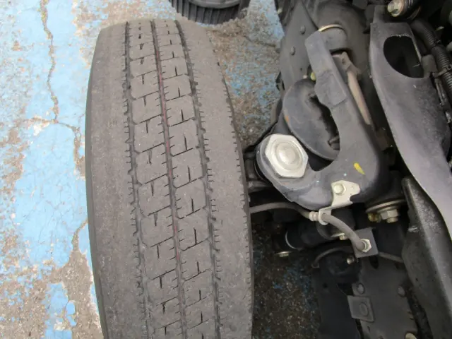 いすゞ エルフ TRG-NMR85AN(2WD)の写真50