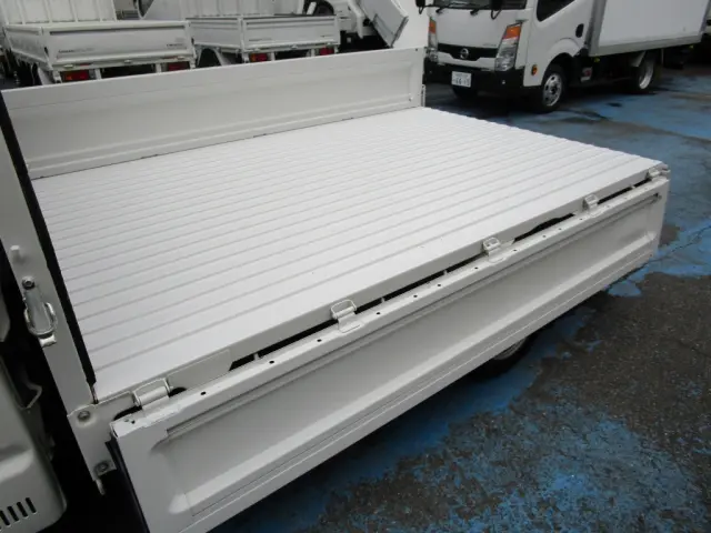 マツダ ボンゴトラック ABF-SKP2T(2WD)の写真12