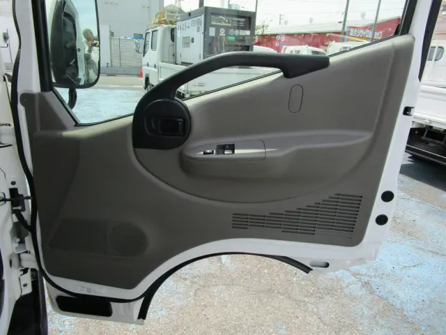 日産 アトラス CBF-SQ1F24(2WD)の写真28