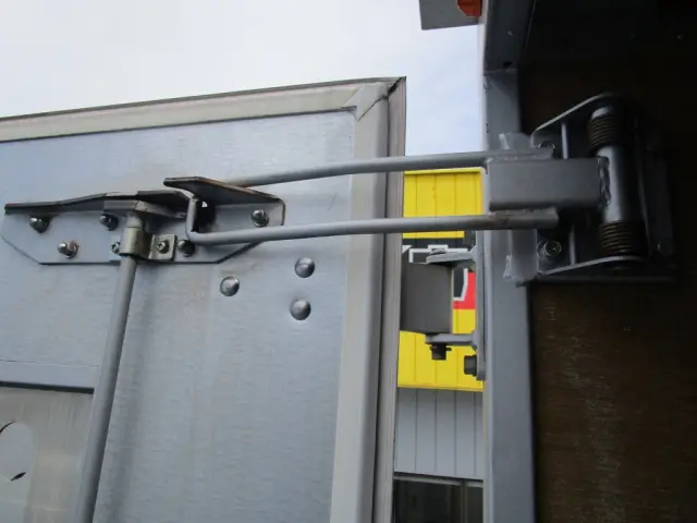 日産 アトラス CBF-SQ2F24(2WD)の写真19