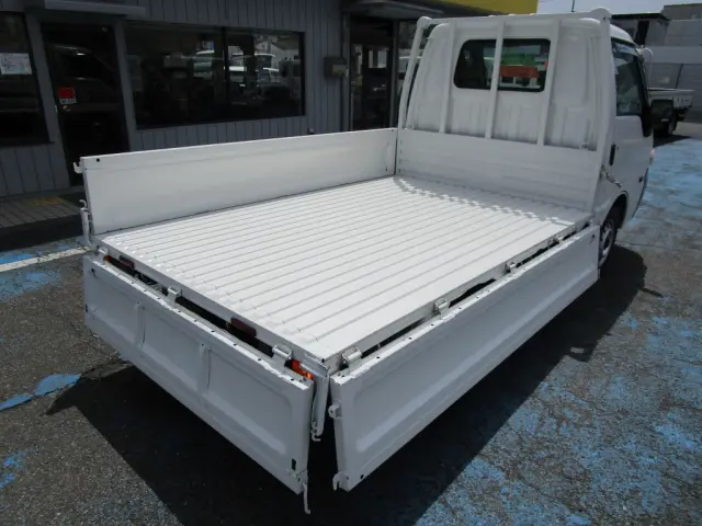 日産 バネットトラック ABF-SKP2T(2WD)の写真2