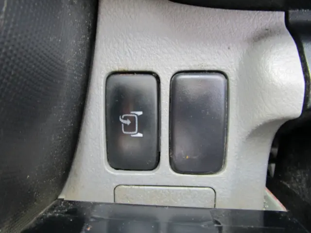 日野 デュトロ TKG-XZC645M(2WD)の写真40