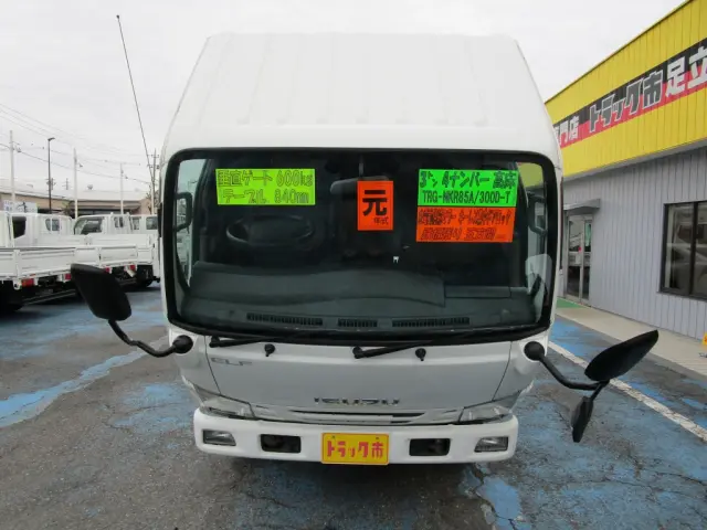 いすゞ エルフ TRG-NKR85A(2WD)の写真19
