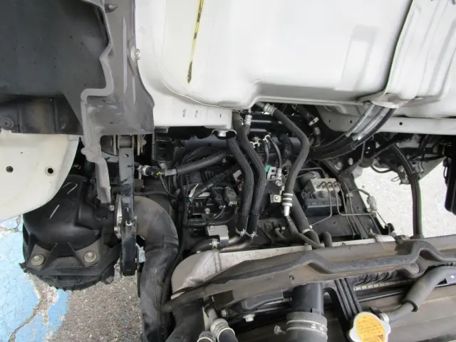 いすゞ エルフ TRG-NKR85A(2WD)の写真20