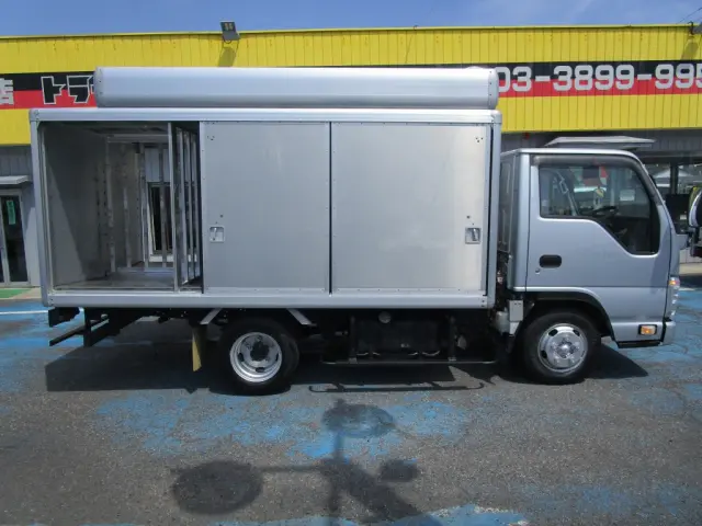いすゞ エルフ TRG-NJR85AN(2WD)の写真13