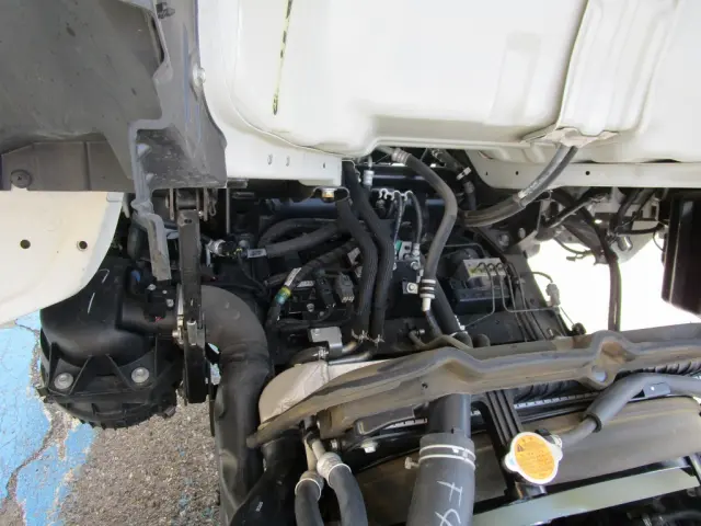 いすゞ エルフ TRG-NJR85A(2WD)の写真16