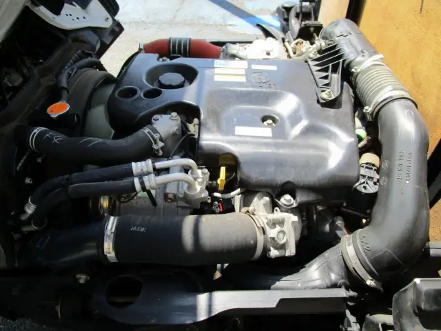 いすゞ エルフ TRG-NJR85A(2WD)の写真19
