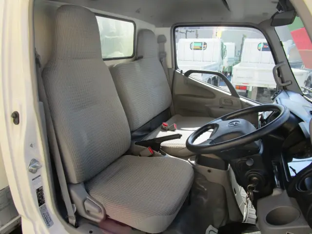 トヨタ ダイナ TPG-XZC605(2WD)の写真6