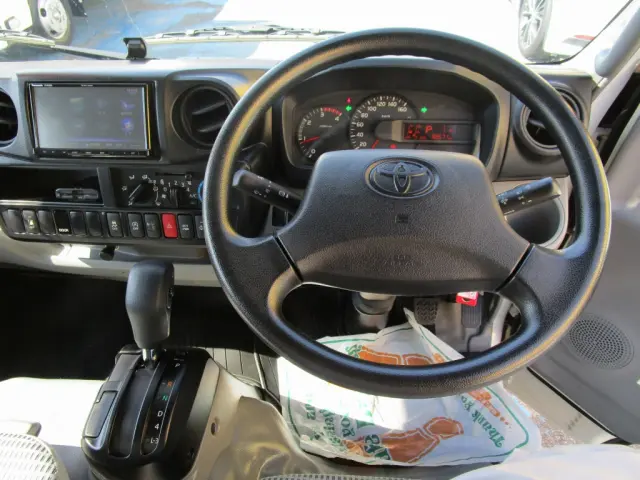 トヨタ ダイナ TPG-XZC605(2WD)の写真25