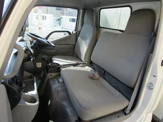 トヨタ ダイナ TPG-XZC605(2WD)の写真32