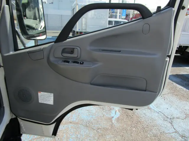 トヨタ ダイナ TPG-XZC605(2WD)の写真38