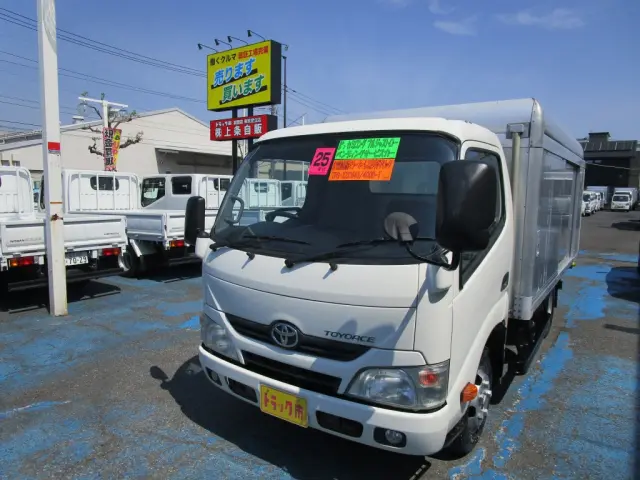トヨタ トヨエース TKG-XZC645(2WD)の写真1