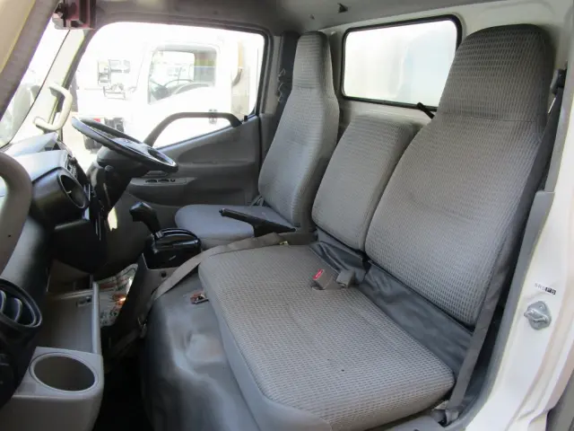 トヨタ トヨエース TKG-XZC645(2WD)の写真32