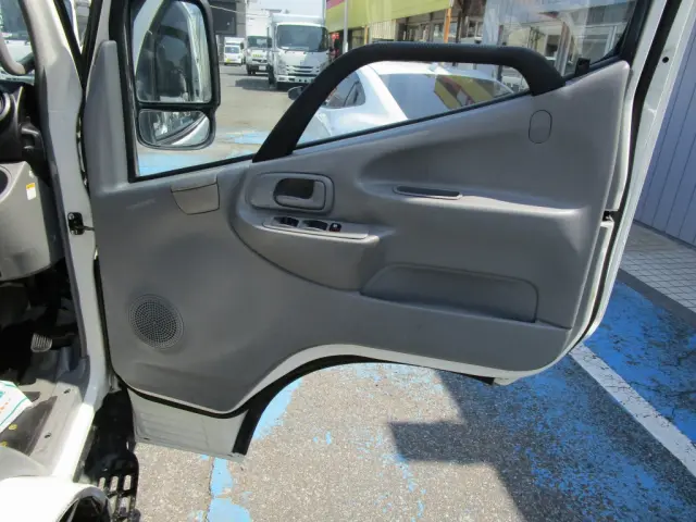 トヨタ トヨエース TKG-XZC645(2WD)の写真43