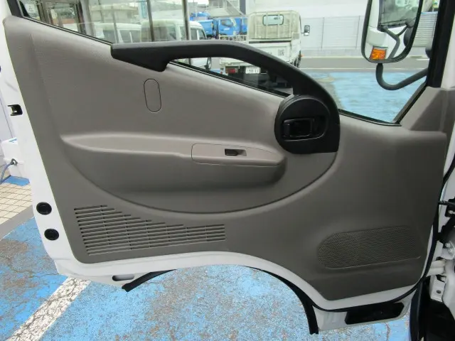 日産 アトラス CBF-SQ2F24(2WD)の写真28