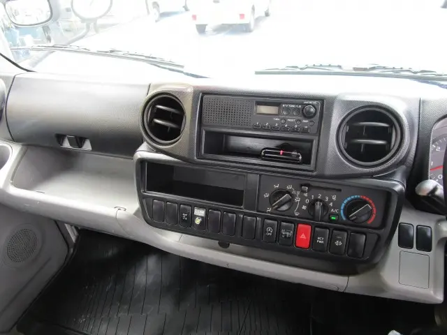 日野 デュトロ TKG-XZU650M(2WD)の写真32