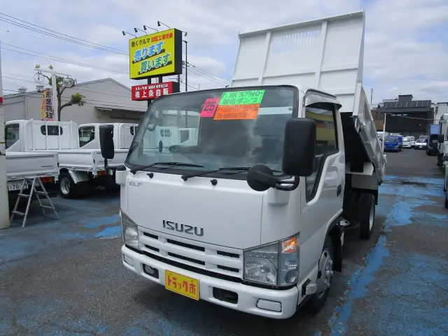 いすゞ エルフ TKG-NJR85AN(2WD)の写真1