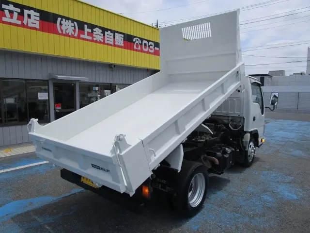いすゞ エルフ TKG-NJR85AN(2WD)の写真2
