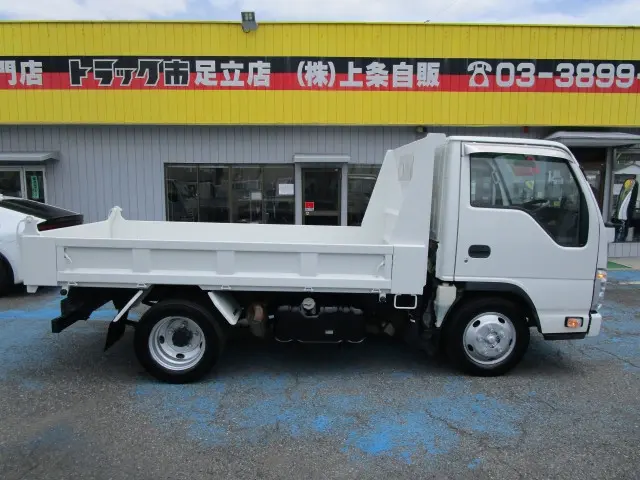 いすゞ エルフ TKG-NJR85AN(2WD)の写真9