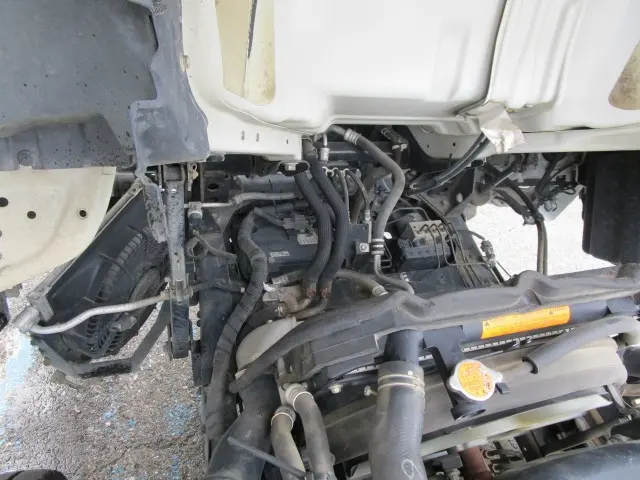 いすゞ エルフ TKG-NJR85AN(2WD)の写真14