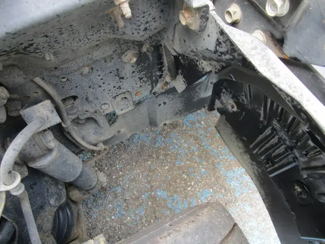 いすゞ エルフ TKG-NJR85AN(2WD)の写真16