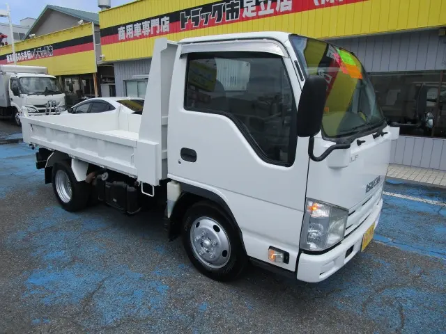 いすゞ エルフ TKG-NJR85AN(2WD)の写真24