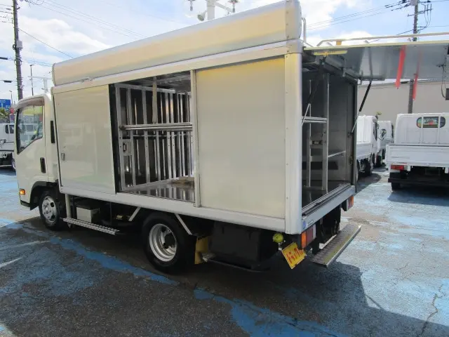 いすゞ エルフ TKG-NLR85AN(2WD)の写真3