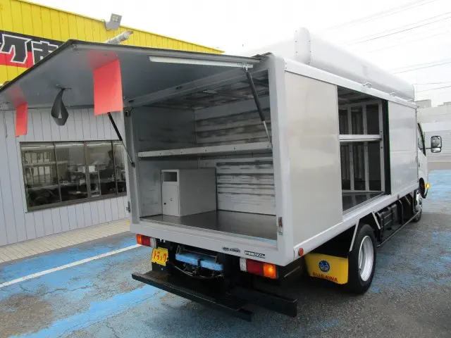 日野 デュトロ TPG-XZU655M(2WD)の写真2