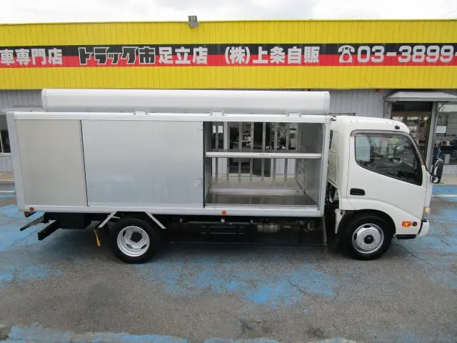 日野 デュトロ TPG-XZU655M(2WD)の写真9
