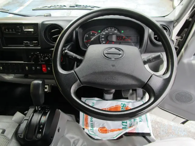 日野 デュトロ TPG-XZU655M(2WD)の写真31