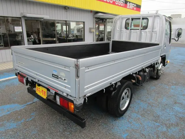 いすゞ エルフ TKG-NJR85A(2WD)の写真3
