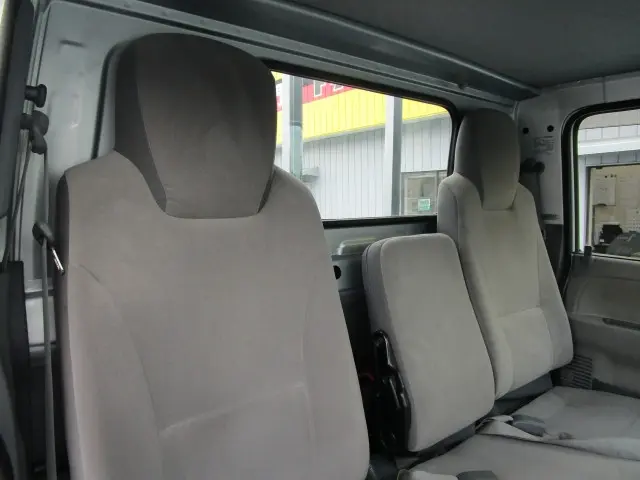 いすゞ エルフ TKG-NJR85A(2WD)の写真29