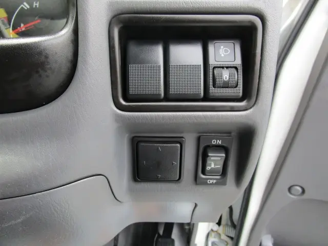 日産 バネットトラック ABF-SKP2TN(2WD)の写真33