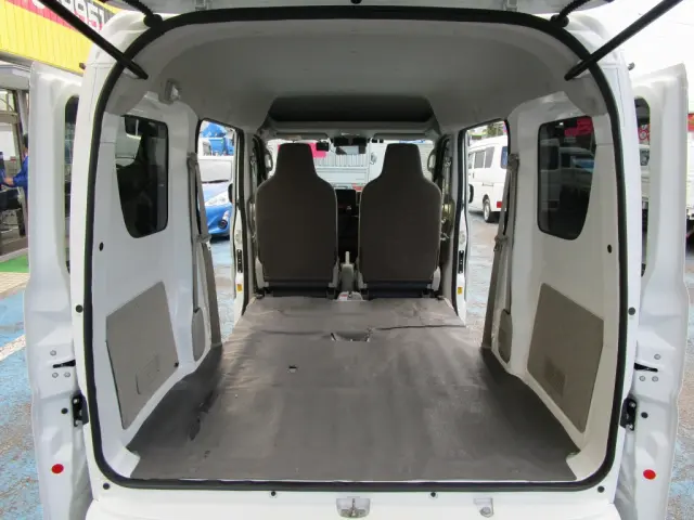 日産 クリッパーバン 5BD-DR17V(2WD)の写真14