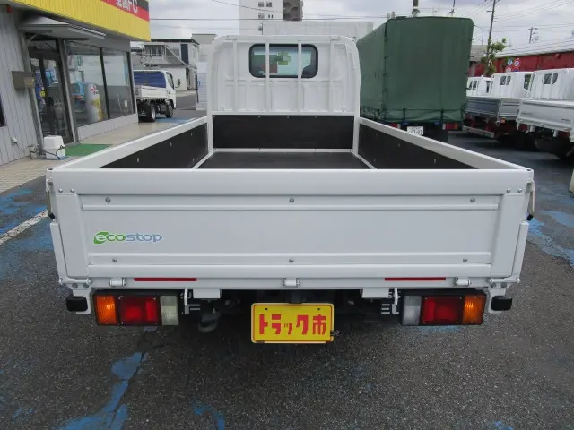 いすゞ エルフ TRG-NJR85A(2WD)の写真5
