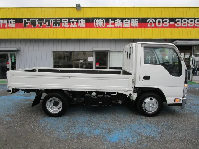 いすゞ エルフ TRG-NJR85A(2WD)の写真8