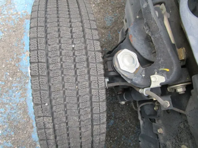 いすゞ エルフ TRG-NJR85A(2WD)の写真24