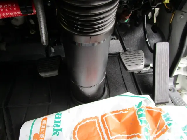 いすゞ エルフ TRG-NJR85A(2WD)の写真34