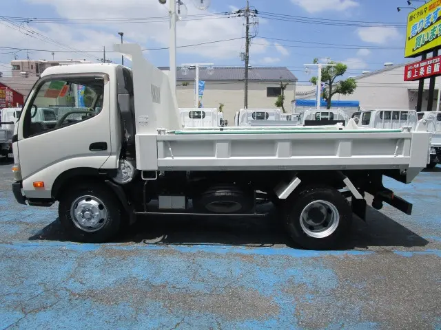 日野 デュトロ BDG-XZU404X(2WD)の写真11