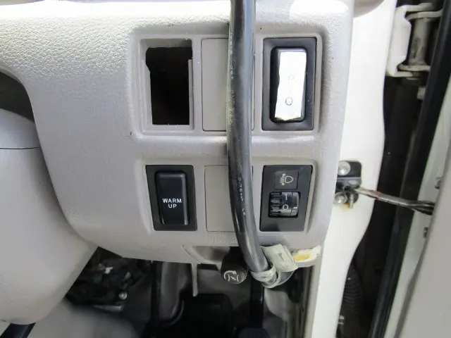 日野 デュトロ BDG-XZU404X(2WD)の写真36