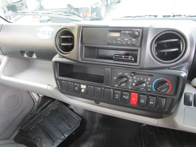 日野 デュトロ TKG-XZU650M(2WD)の写真32