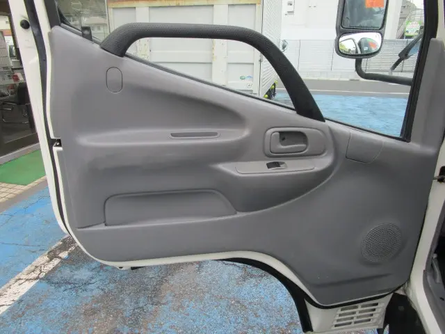 日野 デュトロ TKG-XZU650M(2WD)の写真43