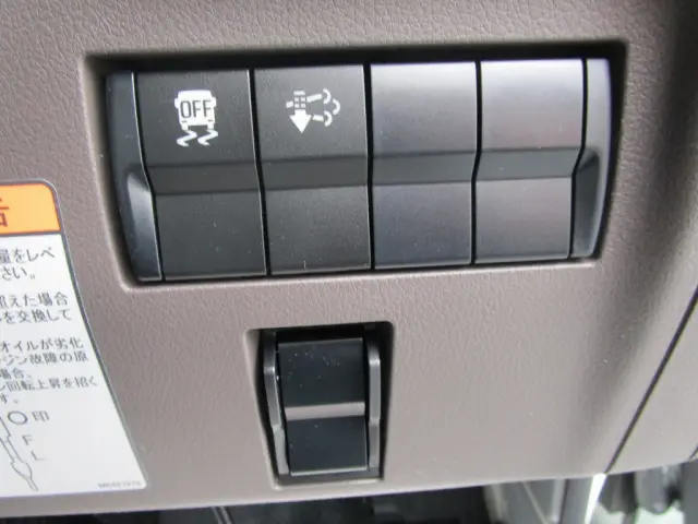 三菱 キャンター 2RG-FBA20(2WD)の写真29