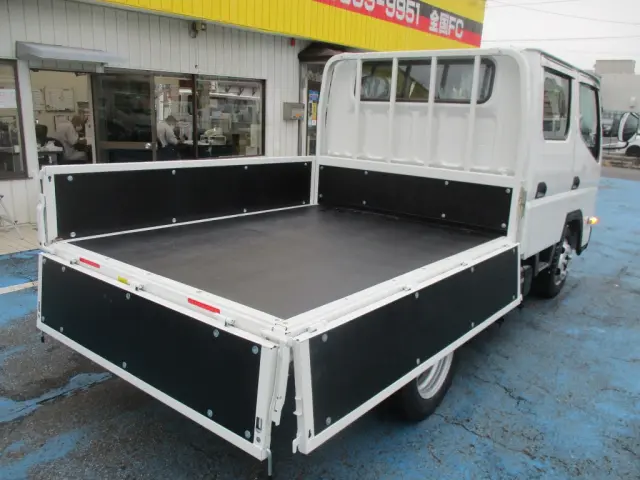 三菱 キャンター 2RG-FBA20(2WD)の写真2