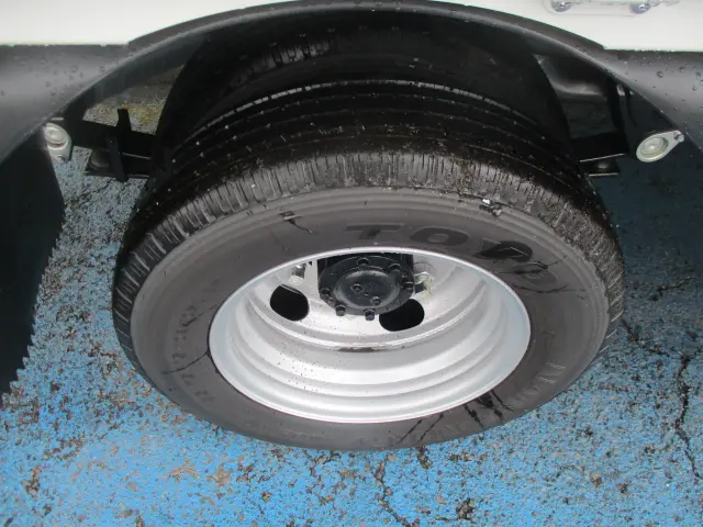 三菱 キャンター 2RG-FBA20(2WD)の写真40