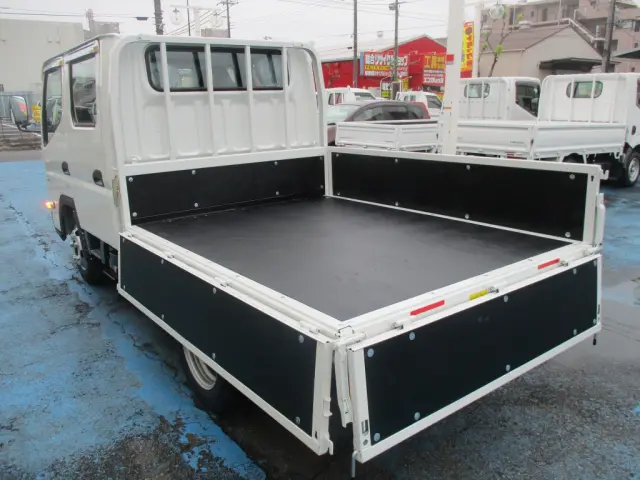 三菱 キャンター 2RG-FBA20(2WD)の写真15